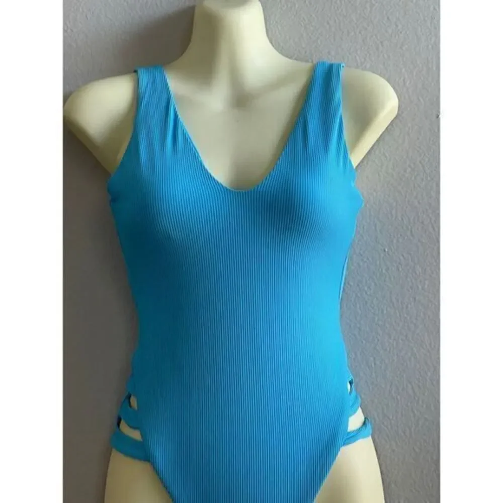 Becca Blue‎ Fine Line Sample Piece Size Small One Piece Swimsuit